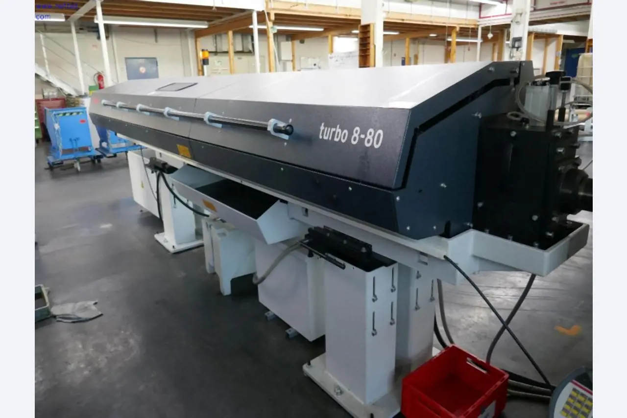 Machines d'usinage des métaux pour la fabrication de pièces tournées de précision-6