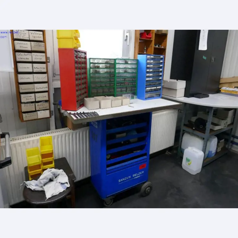 Metalworking machines for the production of precision turned parts-1