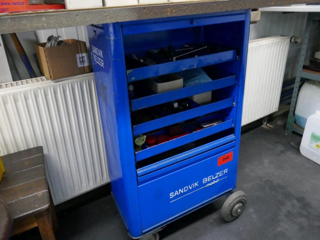 Metalworking machines for the production of precision turned parts-2