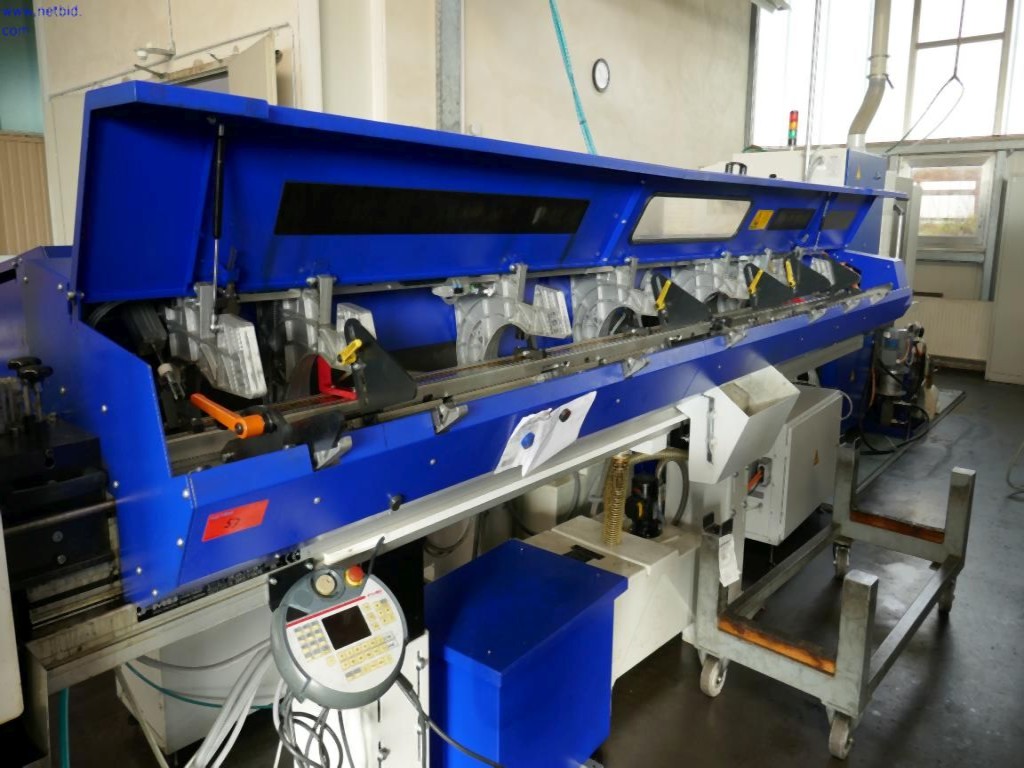 Machines d'usinage des métaux pour la fabrication de pièces tournées de précision-7