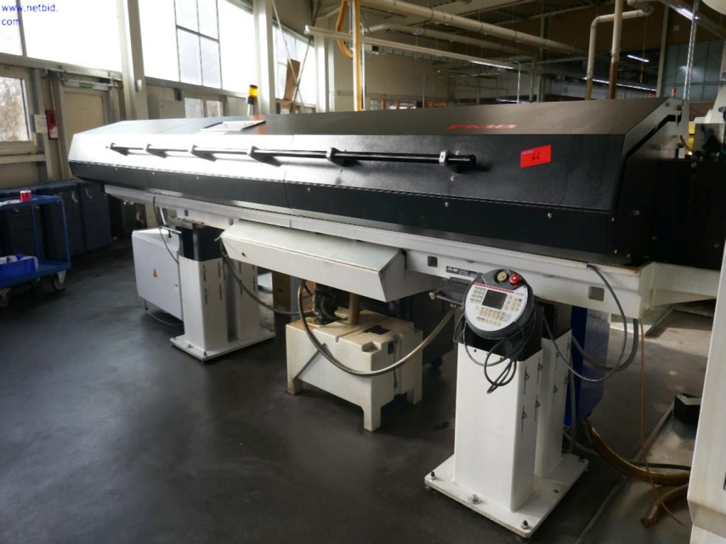 Machines d'usinage des métaux pour la fabrication de pièces tournées de précision-5