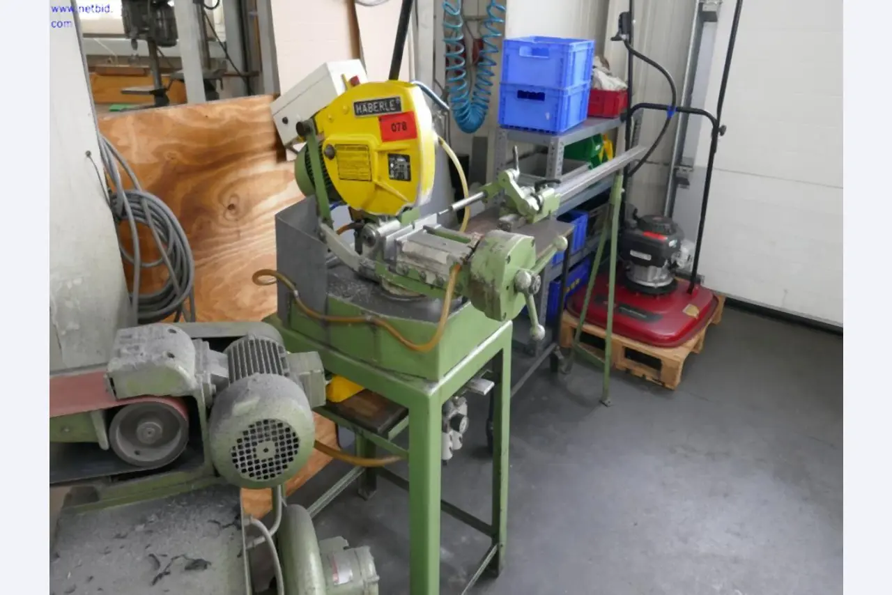 Metallbearbeitungsmaschinen zur Herstellung von Präzisionsdrehteilen-1