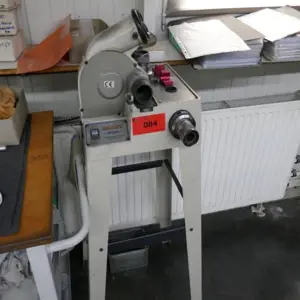 Szlifierka do wierteł krętych Darec SP2500