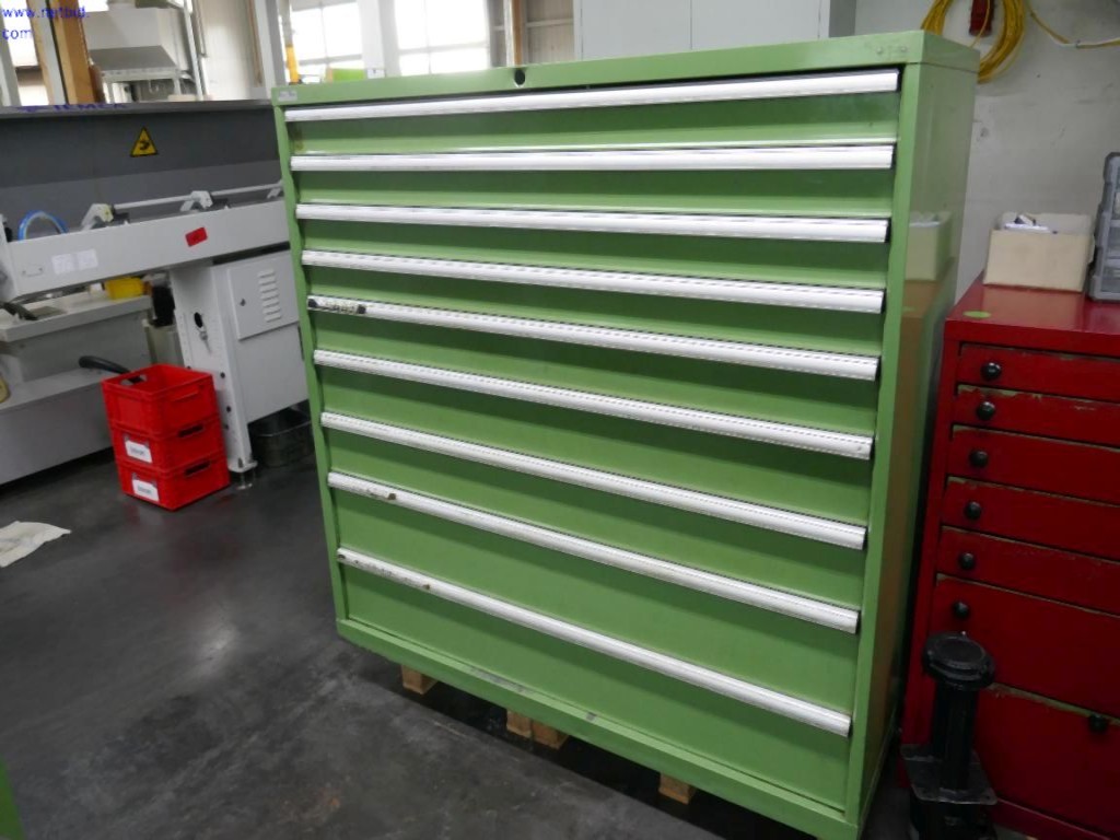 Machines d'usinage des métaux pour la fabrication de pièces tournées de précision-2