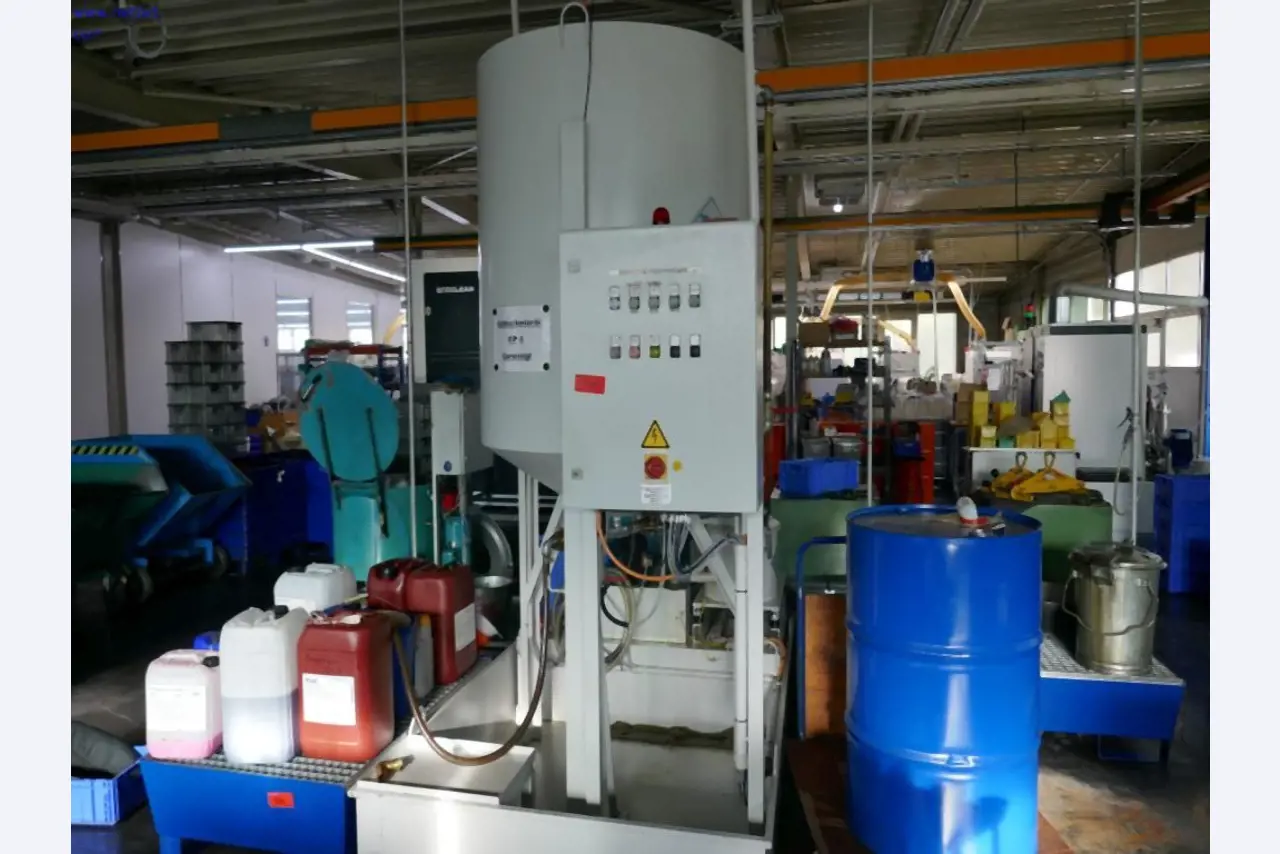 Machines d'usinage des métaux pour la fabrication de pièces tournées de précision-1