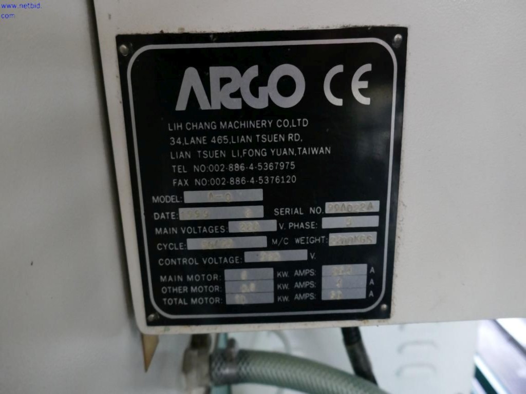 Machines d'usinage des métaux pour la fabrication de pièces tournées de précision-3