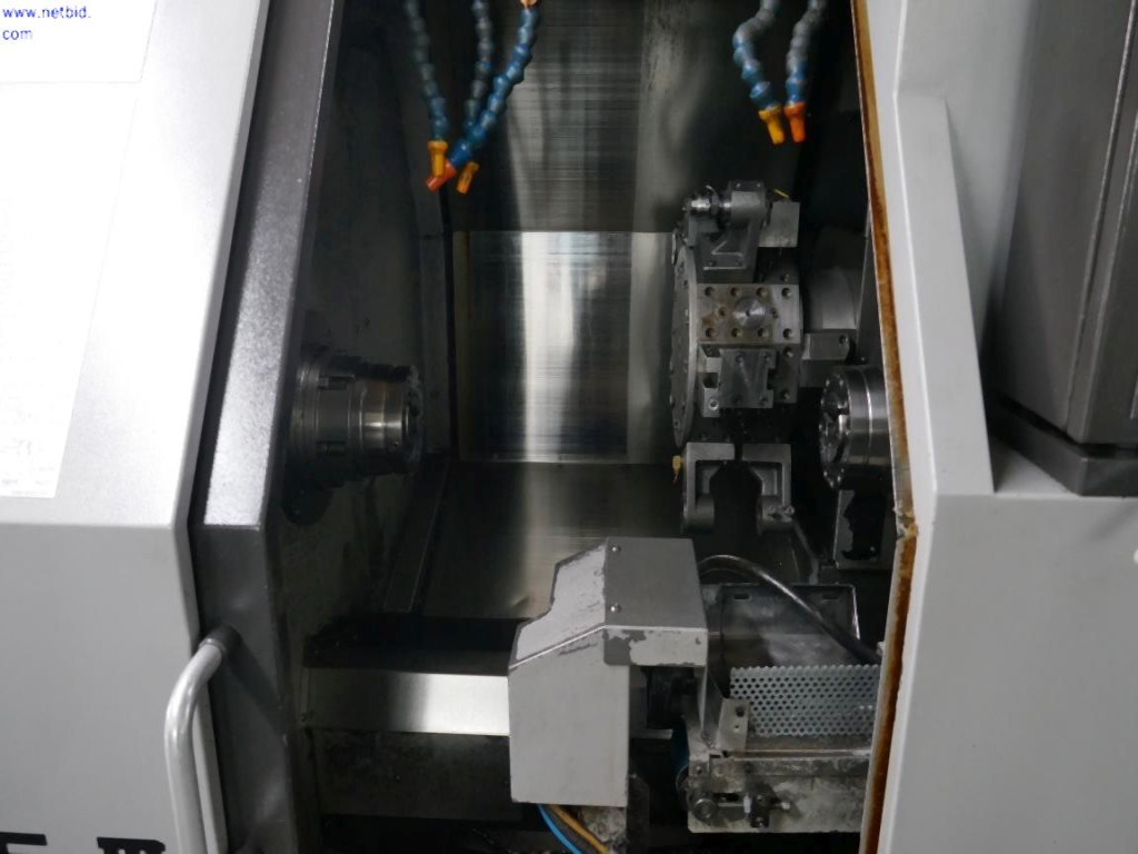 Maszyny do obróbki metalu do produkcji precyzyjnych części toczonych-3