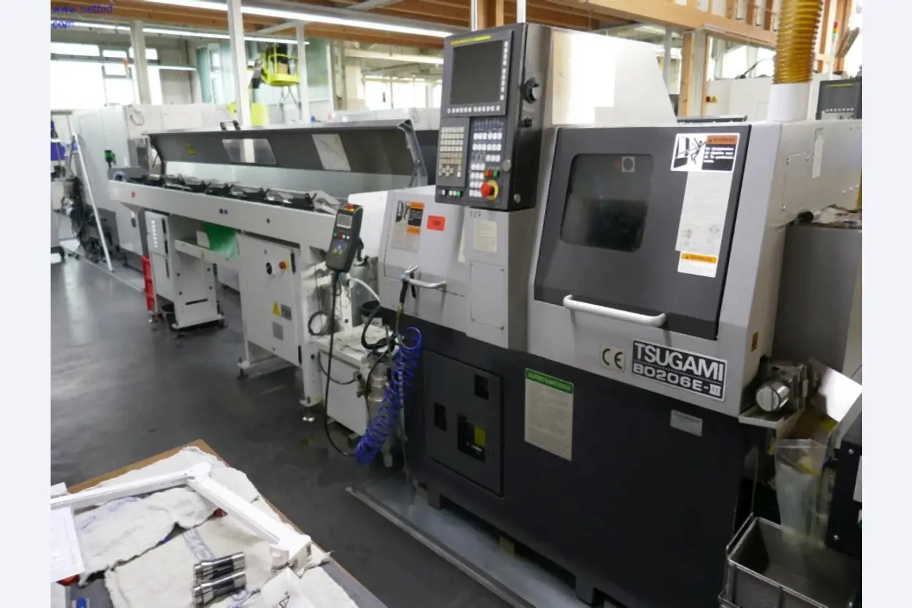 Maszyny do obróbki metalu do produkcji precyzyjnych części toczonych-1