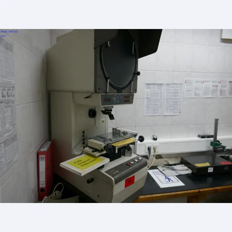 Machines d'usinage des métaux pour la fabrication de pièces tournées de précision-1