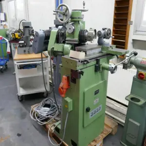 2 Maszyny do szlifowania powierzchni Haas