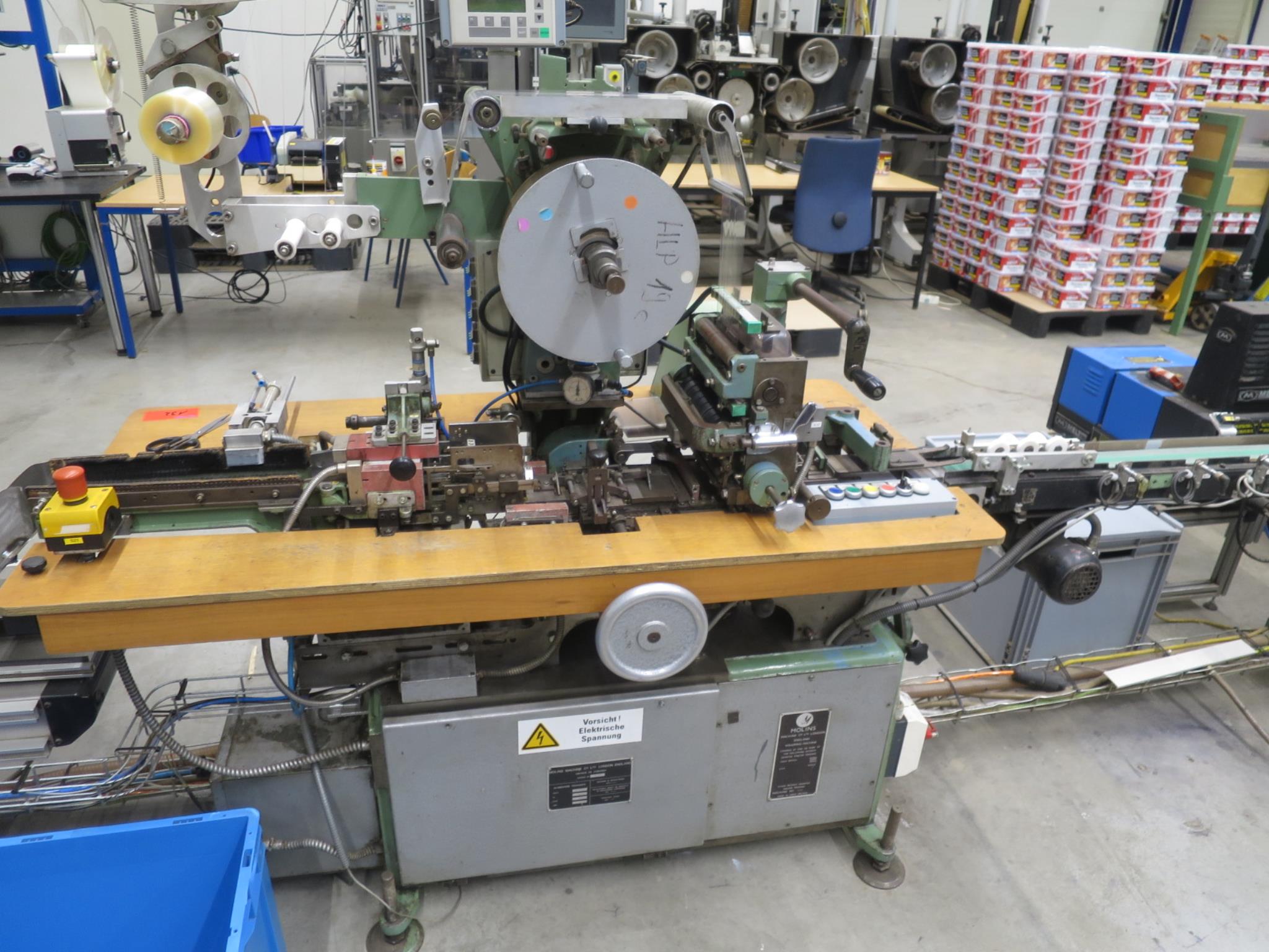 Machines for the production of cigarettes-14