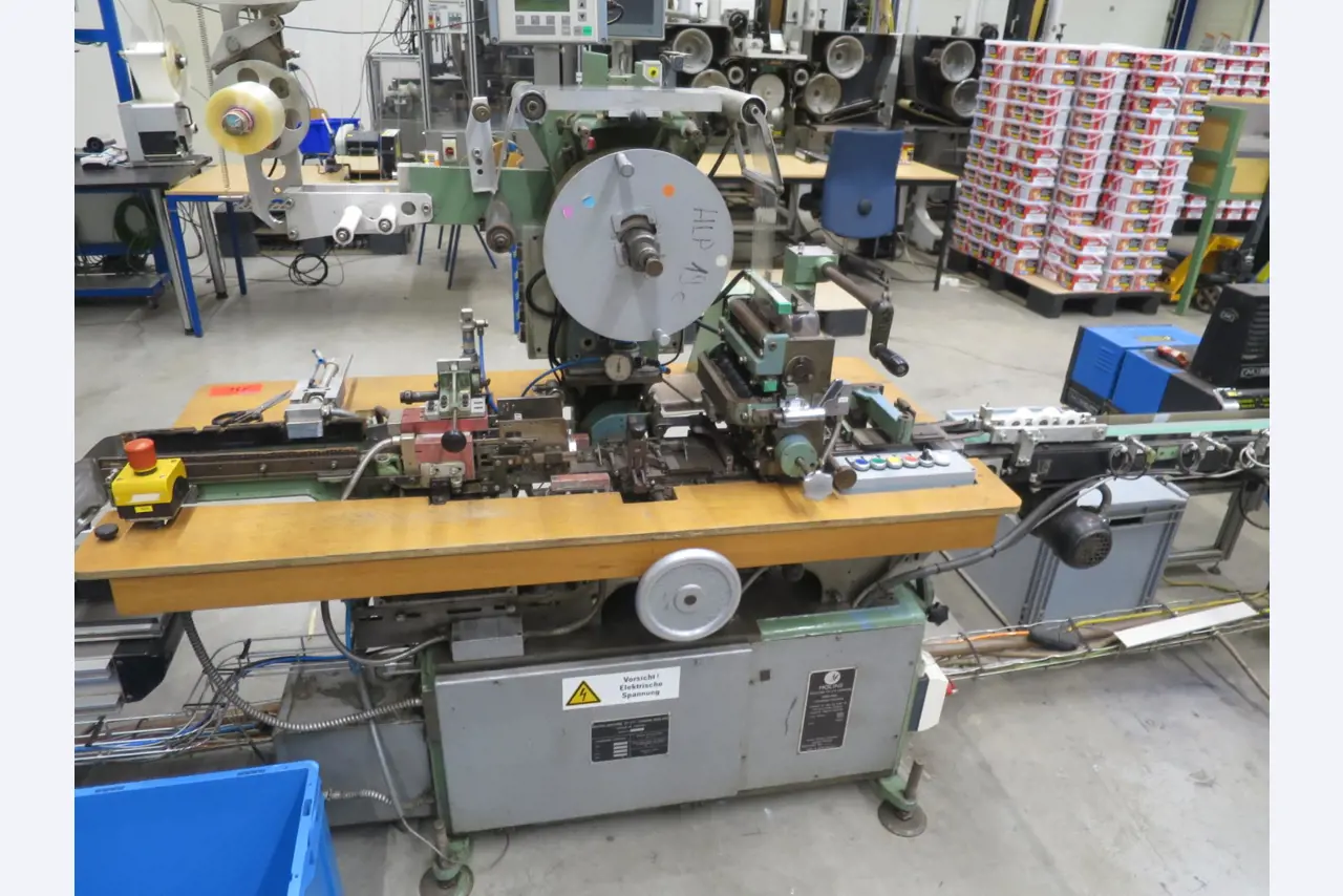 Machines pour la fabrication de cigarettes-14