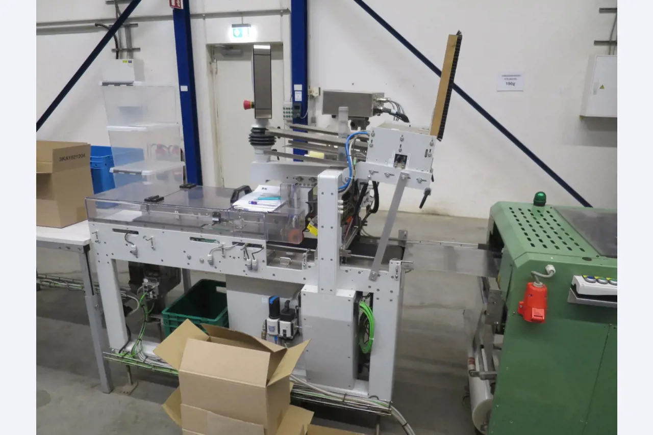 Machines pour la fabrication de cigarettes-15