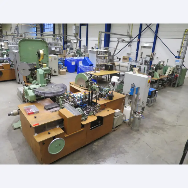 Machines pour la fabrication de cigarettes-16