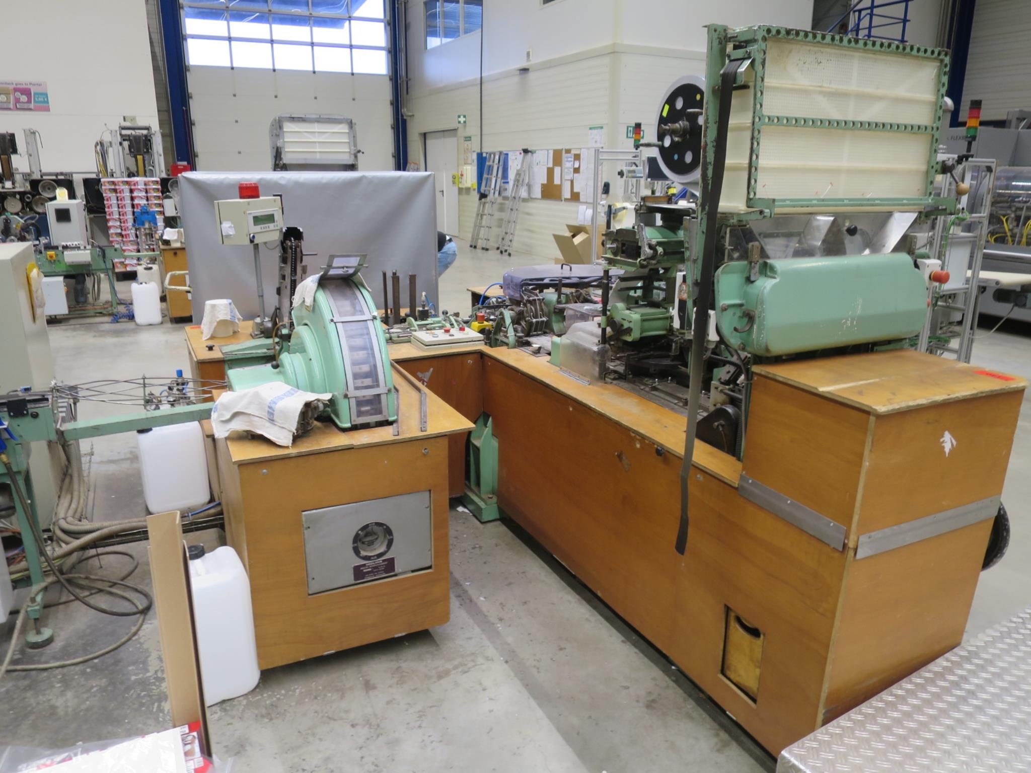 Machines for the production of cigarettes-18