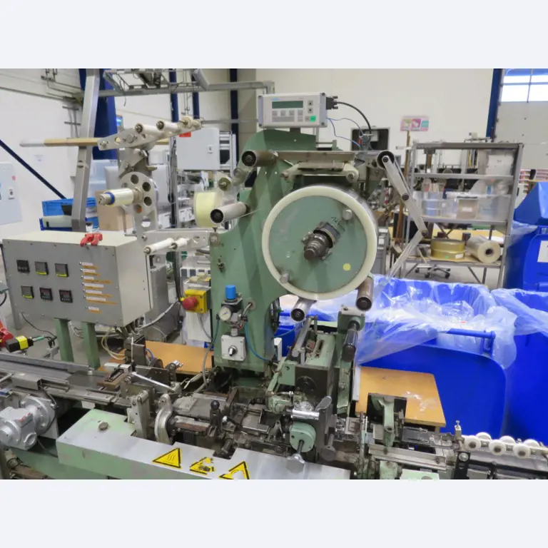 Machines pour la fabrication de cigarettes-21