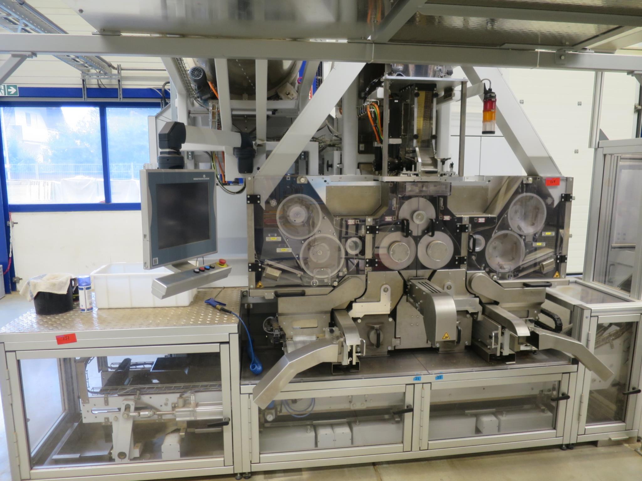 Machines for the production of cigarettes-26