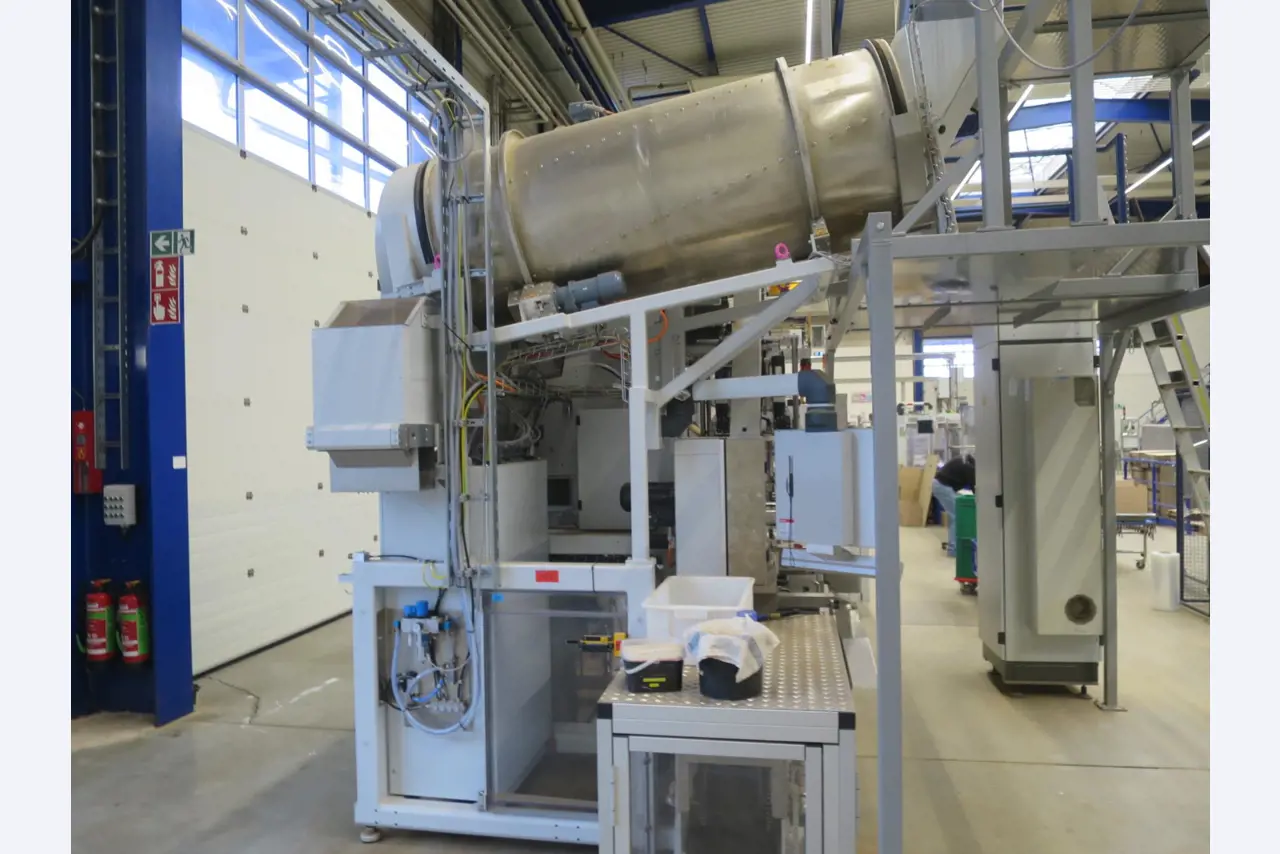 Machines pour la fabrication de cigarettes-27