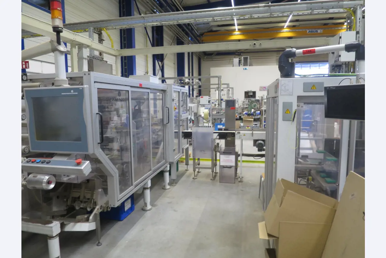 Machines pour la fabrication de cigarettes-29