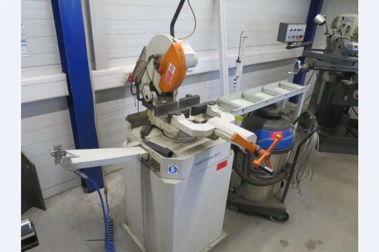 Machines pour la fabrication de cigarettes-4