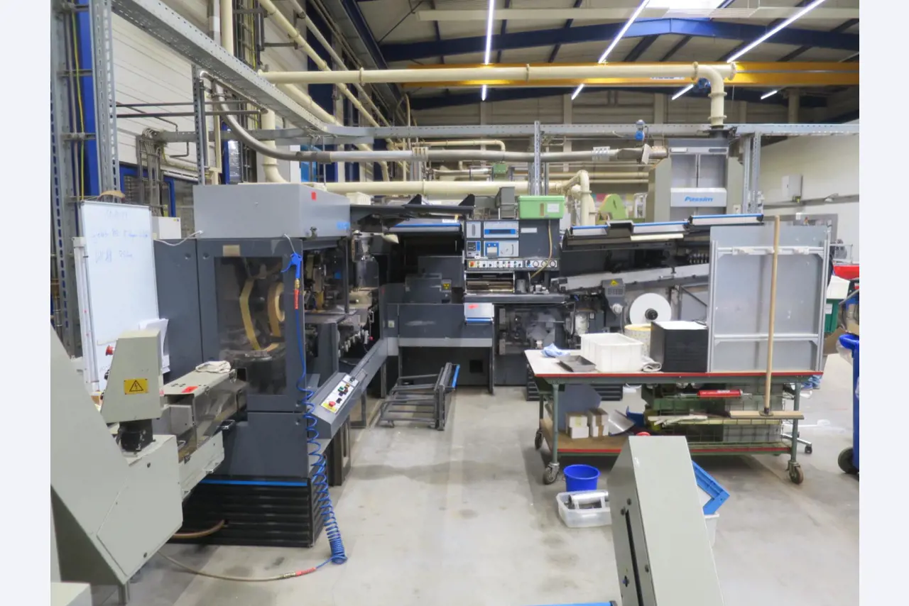 Machines pour la fabrication de cigarettes-35