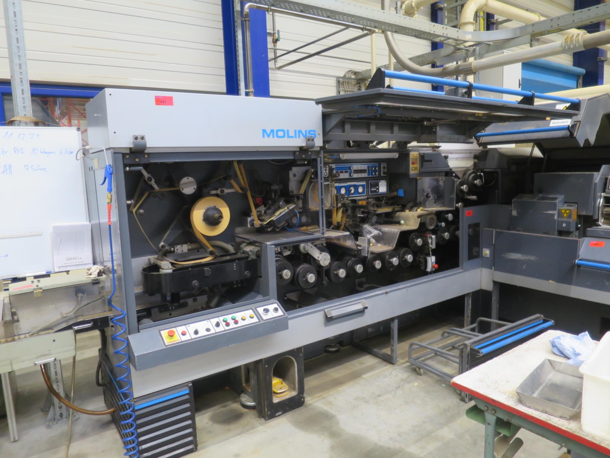 Machines for the production of cigarettes-36