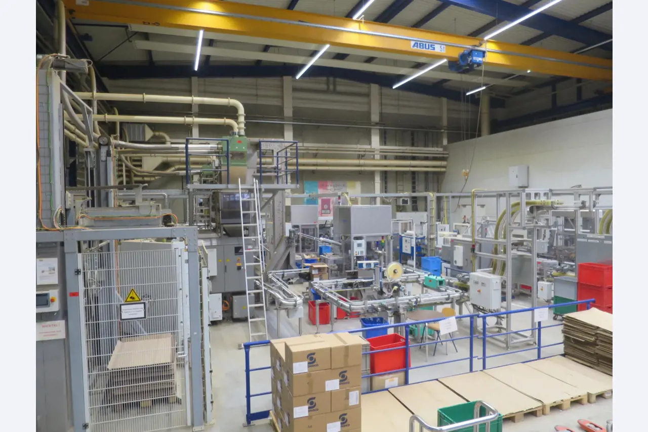 Machines pour la fabrication de cigarettes-39