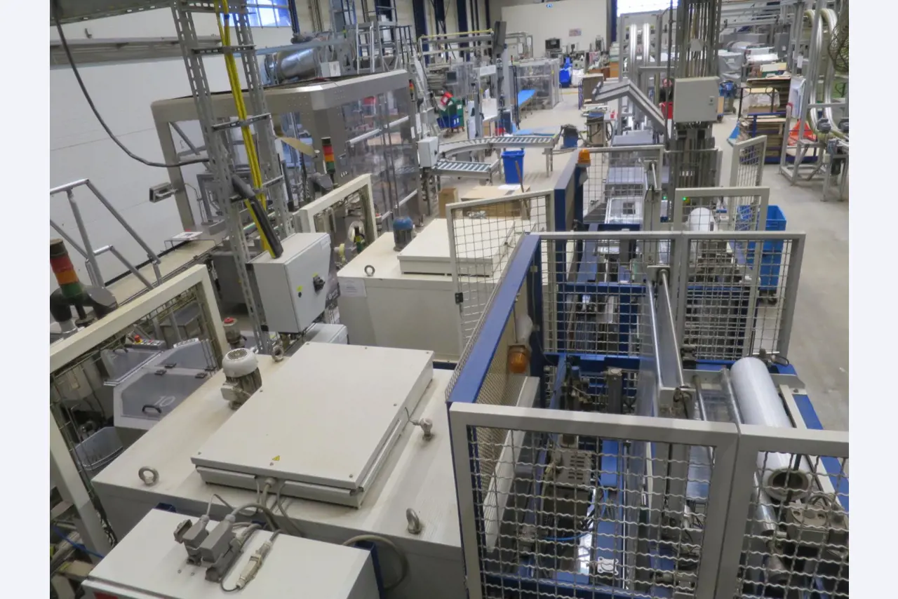 Machines pour la fabrication de cigarettes-44