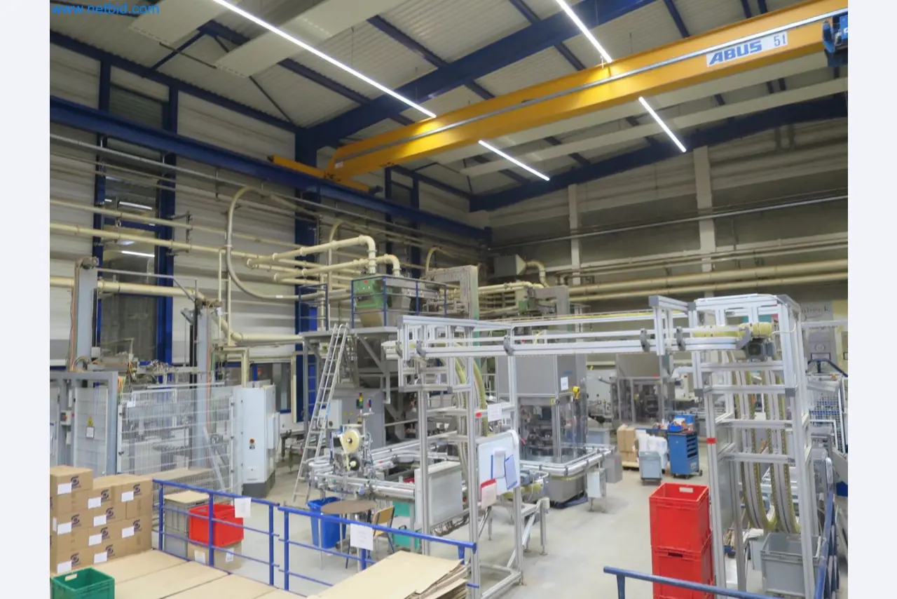 Machines pour la fabrication de cigarettes-1