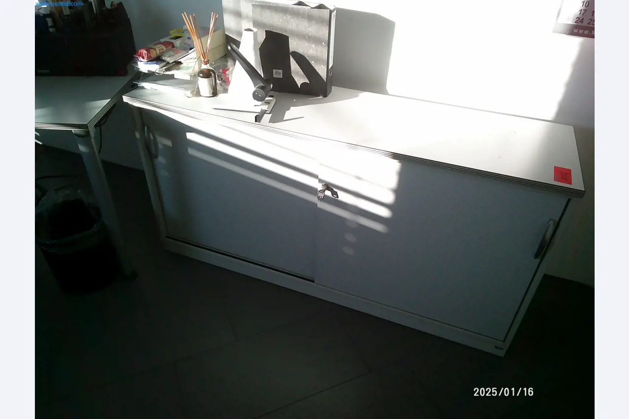 Machines for the production of cigarettes-6