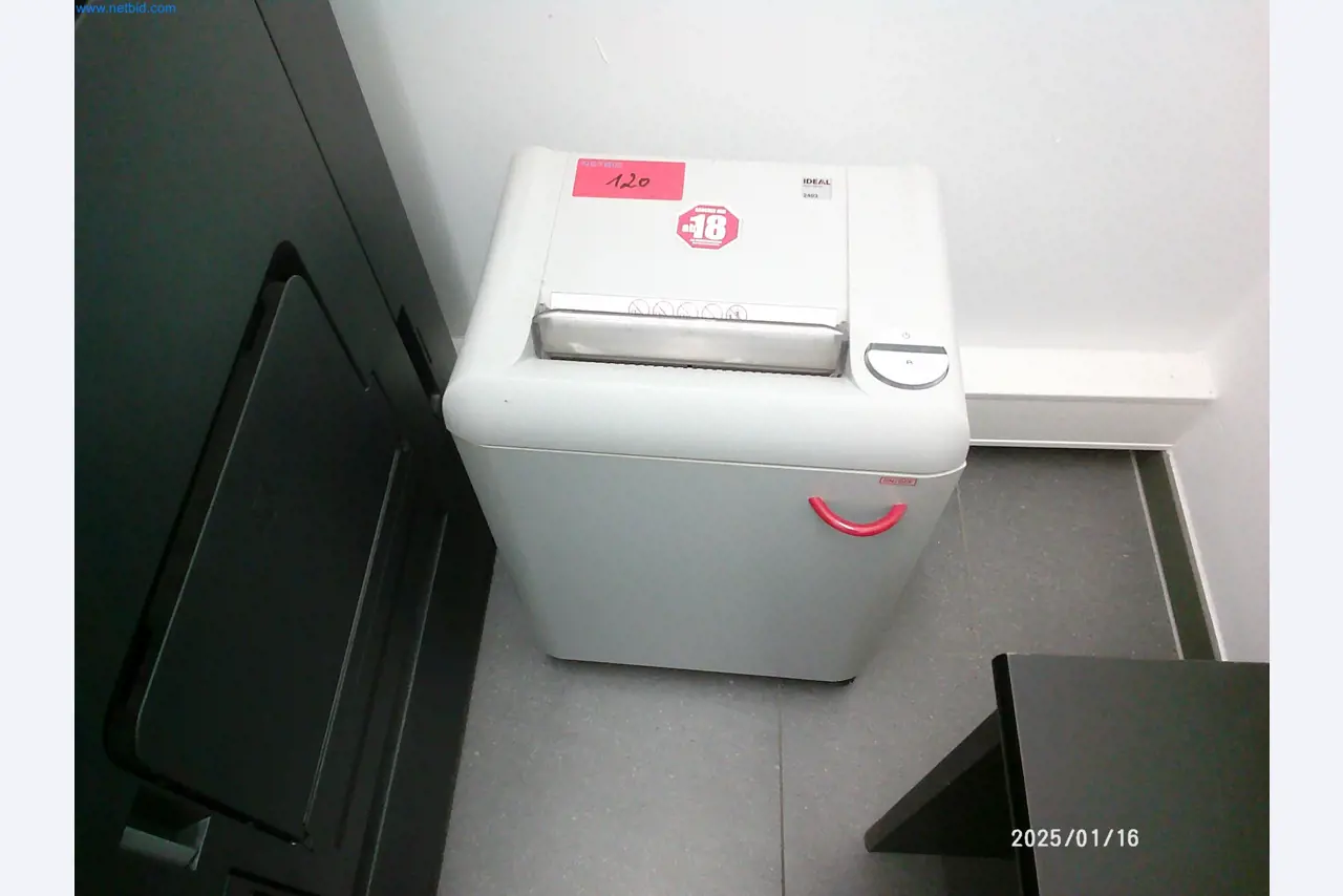 Machines for the production of cigarettes-3