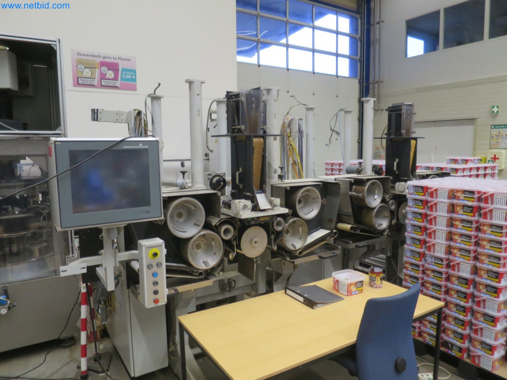 Machines for the production of cigarettes-1