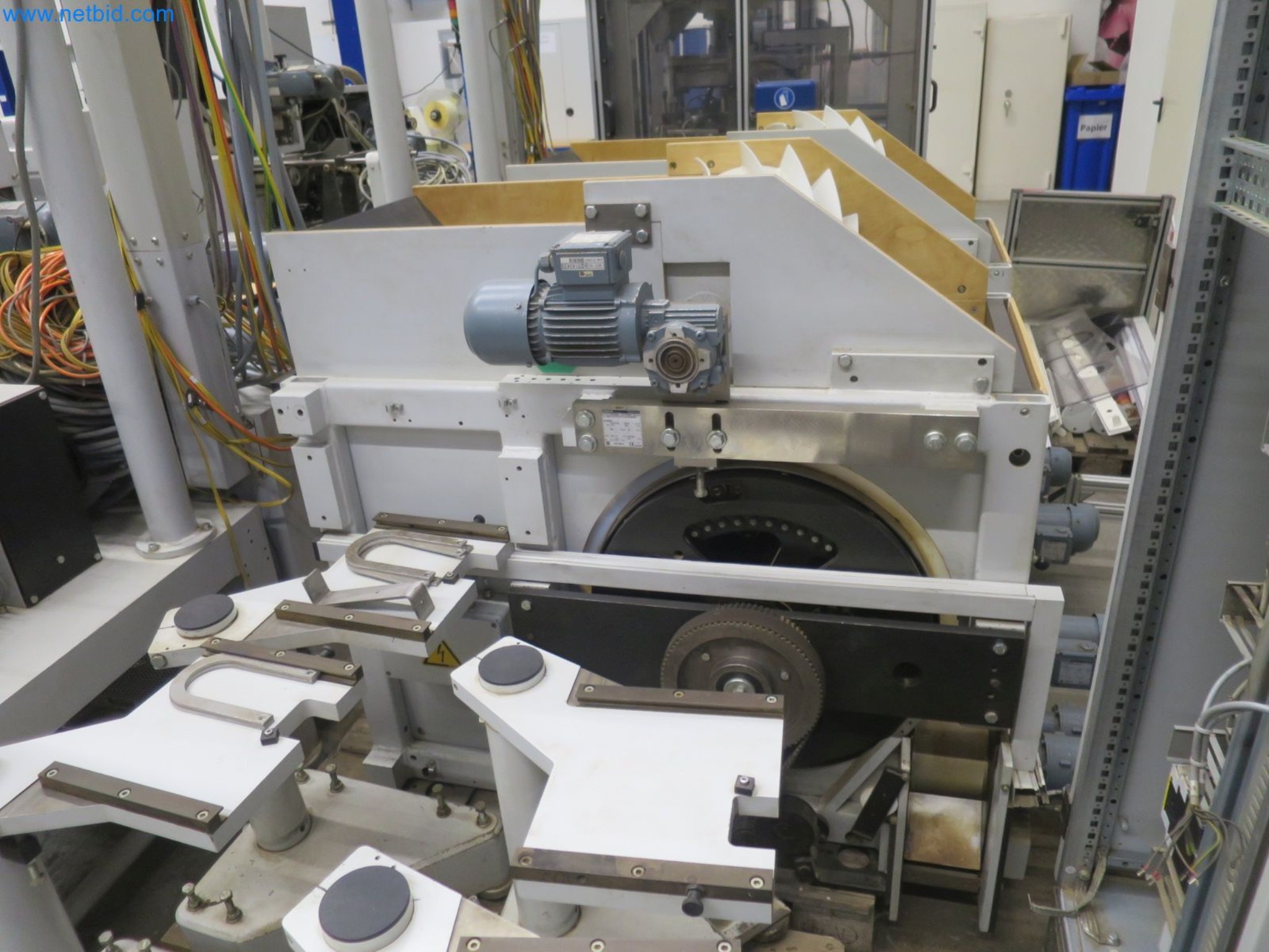 Machines for the production of cigarettes-5