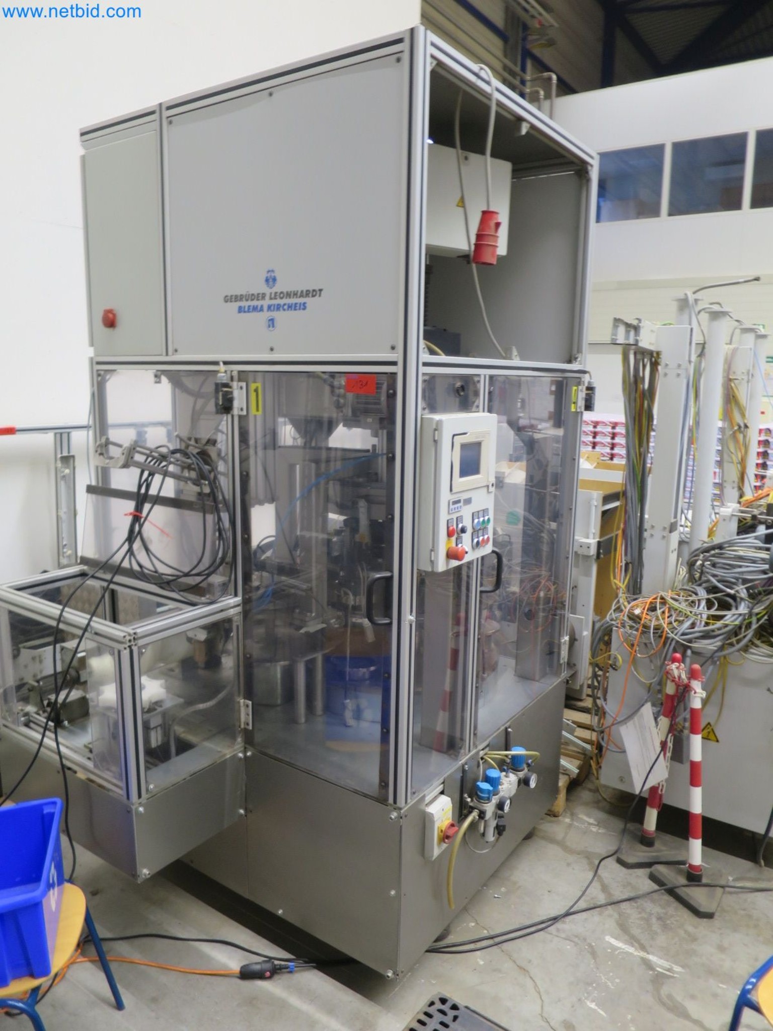 Machines for the production of cigarettes-1