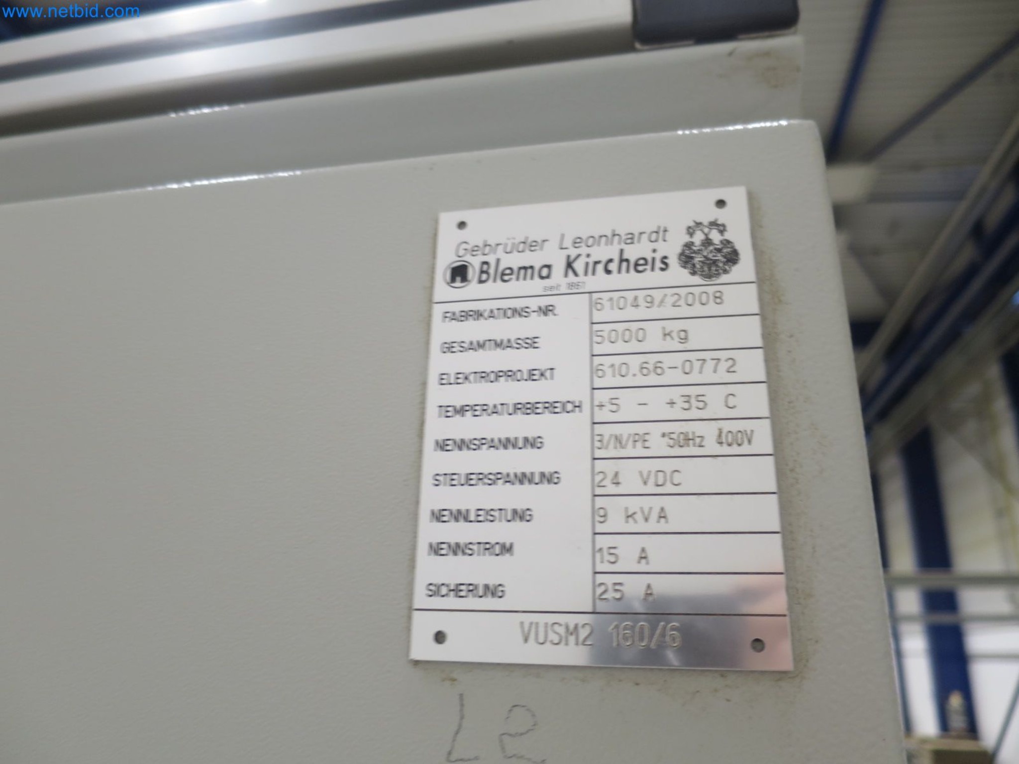 Machines for the production of cigarettes-3