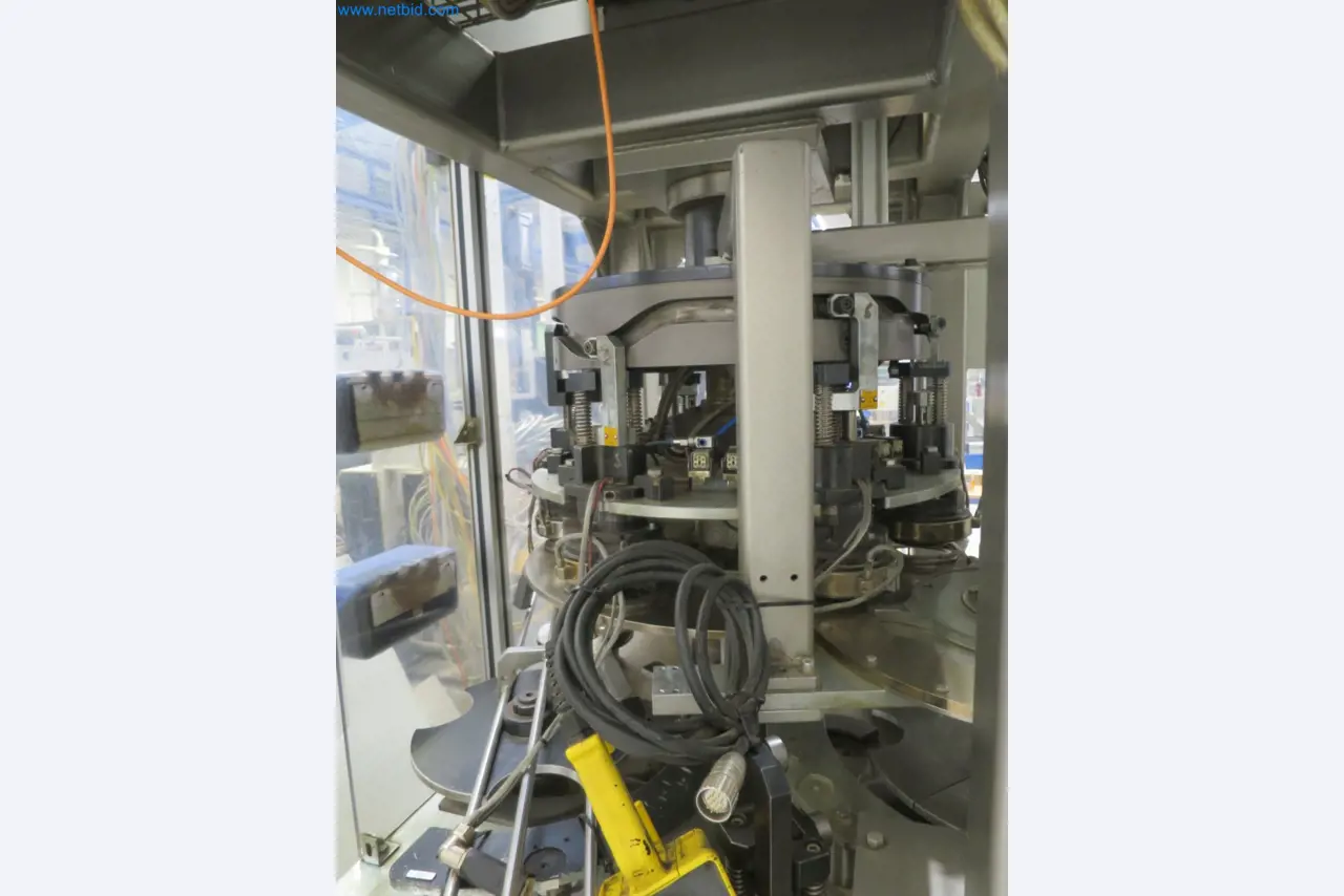 Machines for the production of cigarettes-4