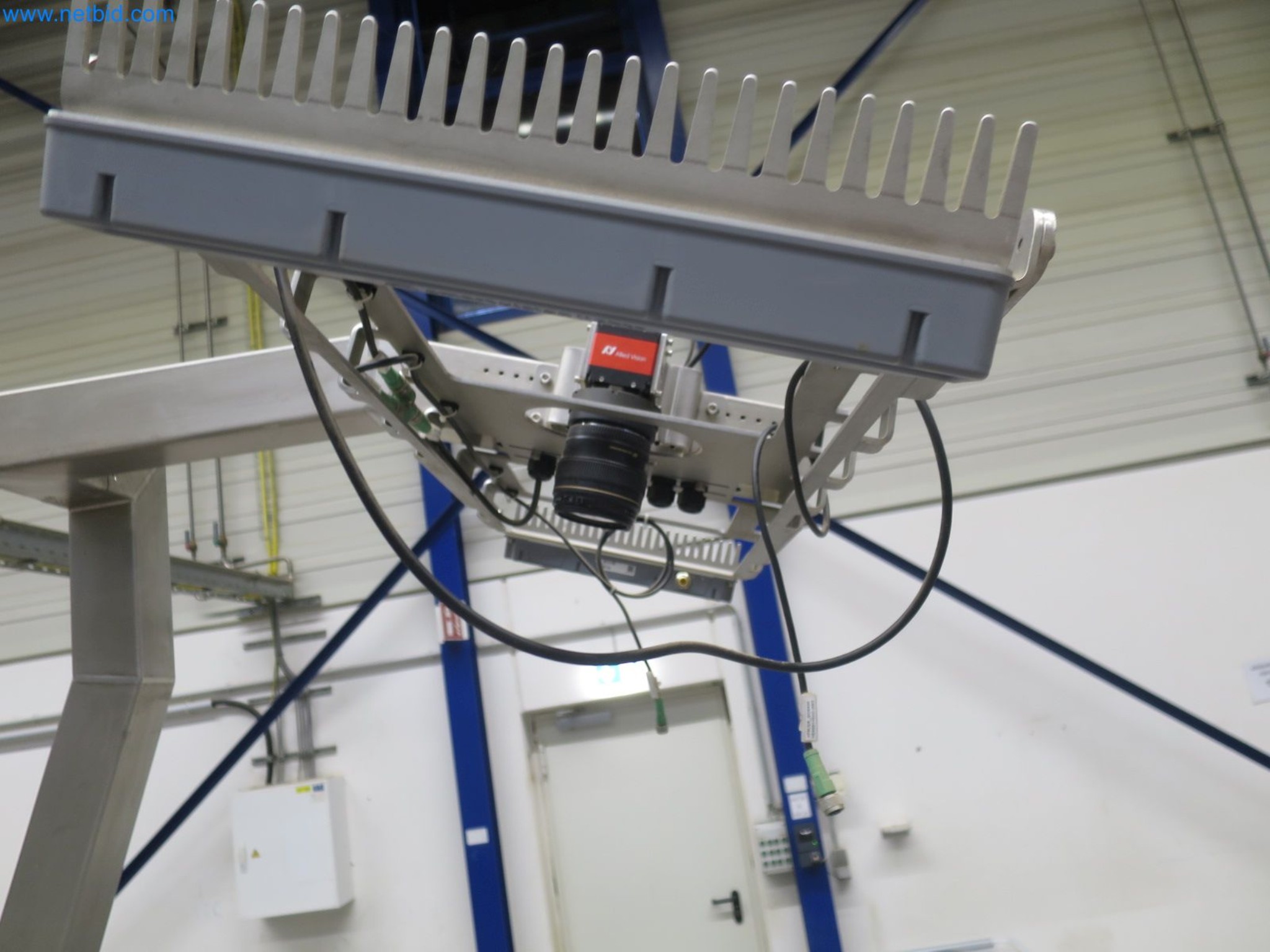 Machines for the production of cigarettes-12