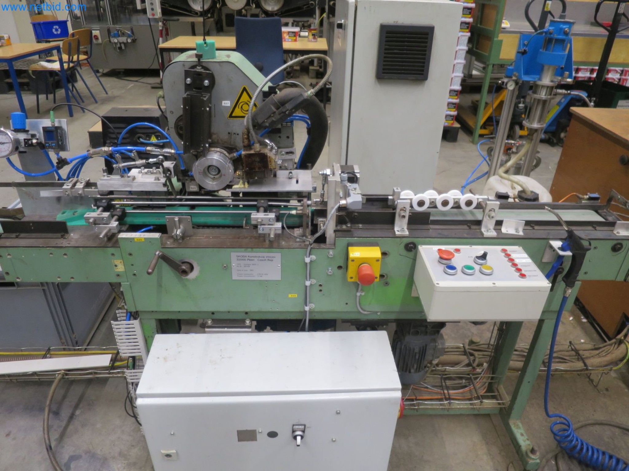 Machines for the production of cigarettes-5