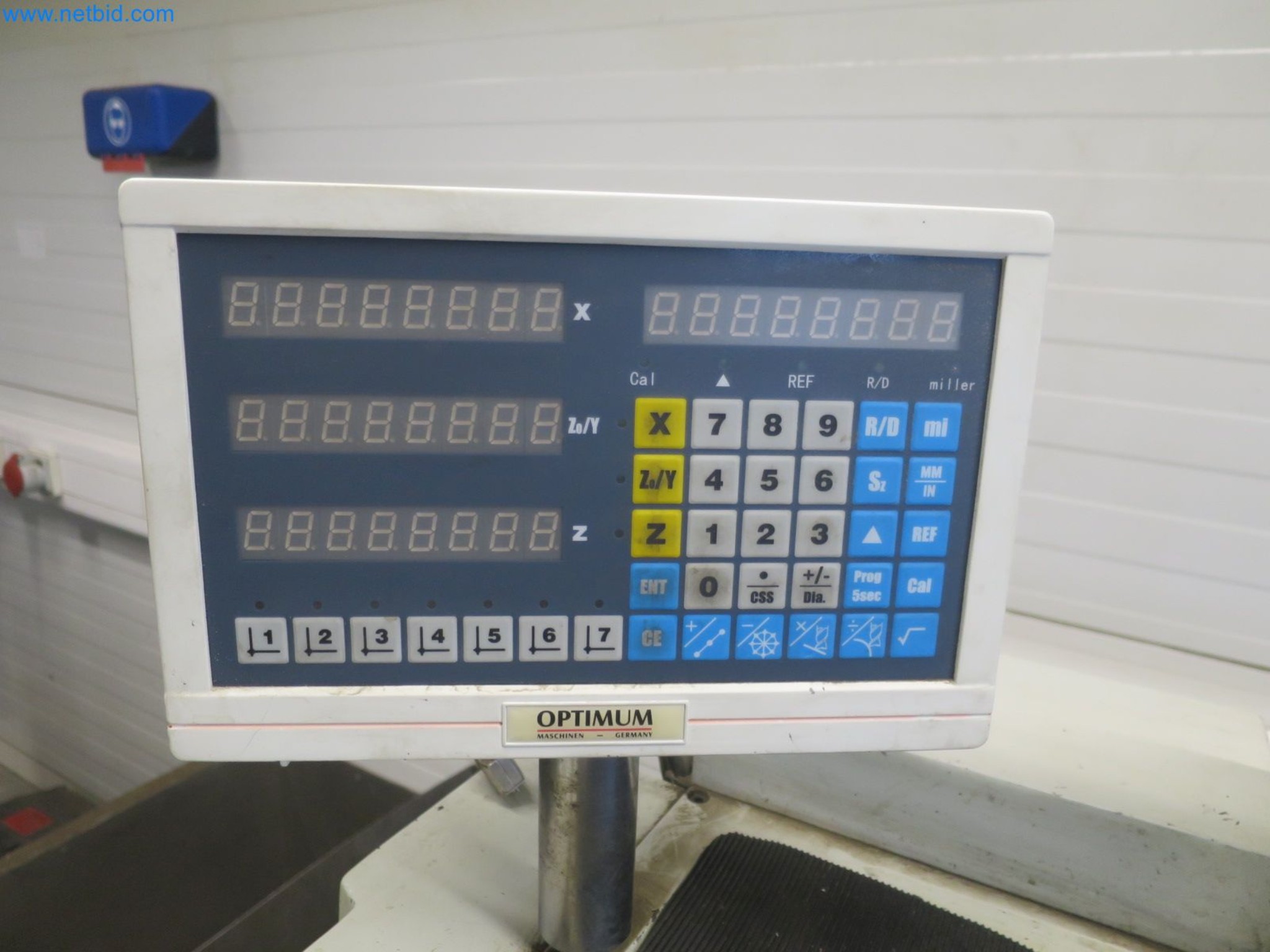 Machines for the production of cigarettes-2