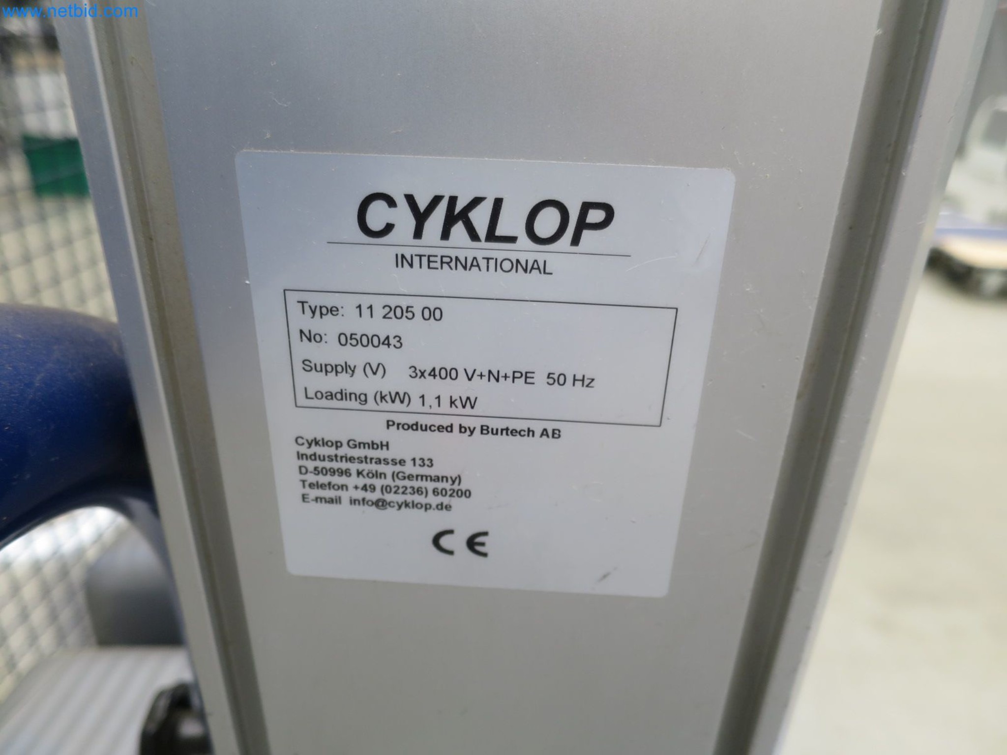 Machines for the production of cigarettes-2