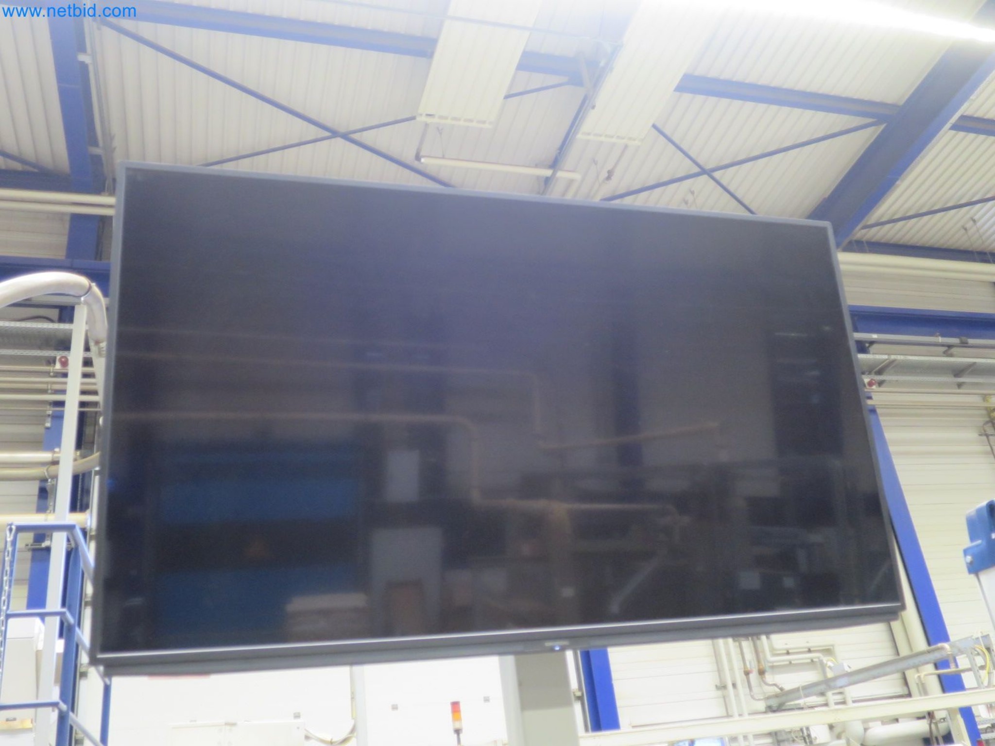 Machines for the production of cigarettes-2