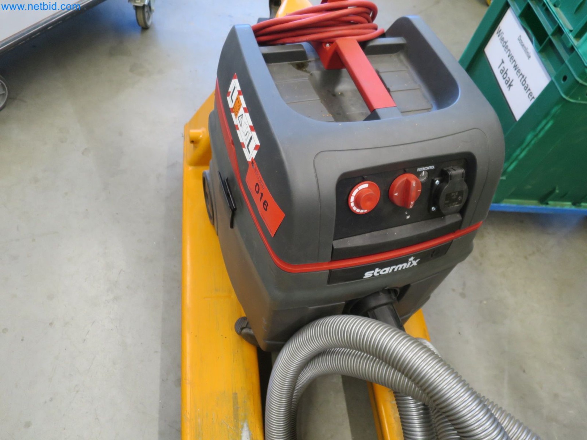 Machines for the production of cigarettes-2