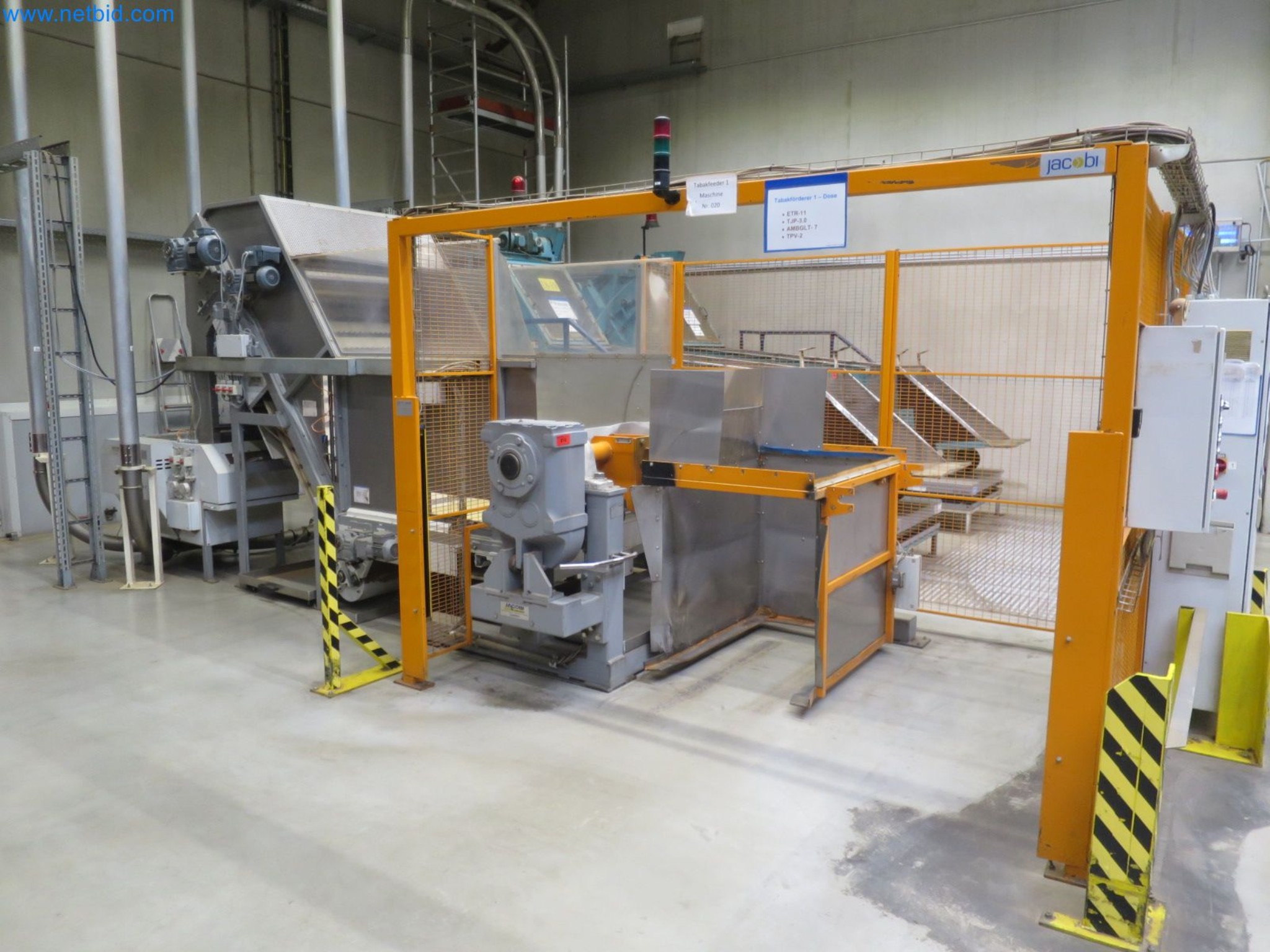 Machines for the production of cigarettes-2