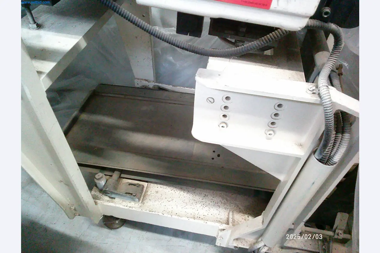 Stroji za proizvodnjo cigaret-16