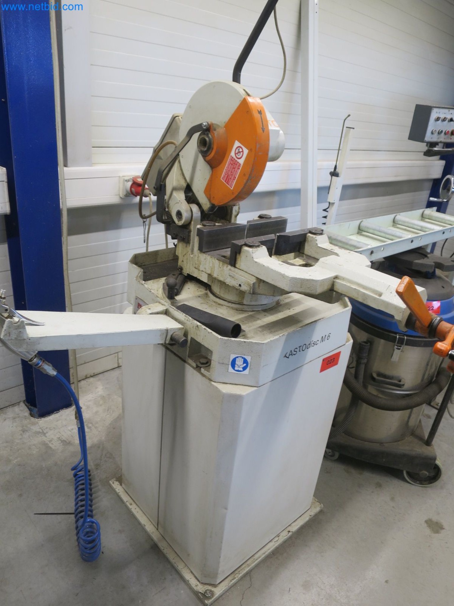 Machines for the production of cigarettes-2