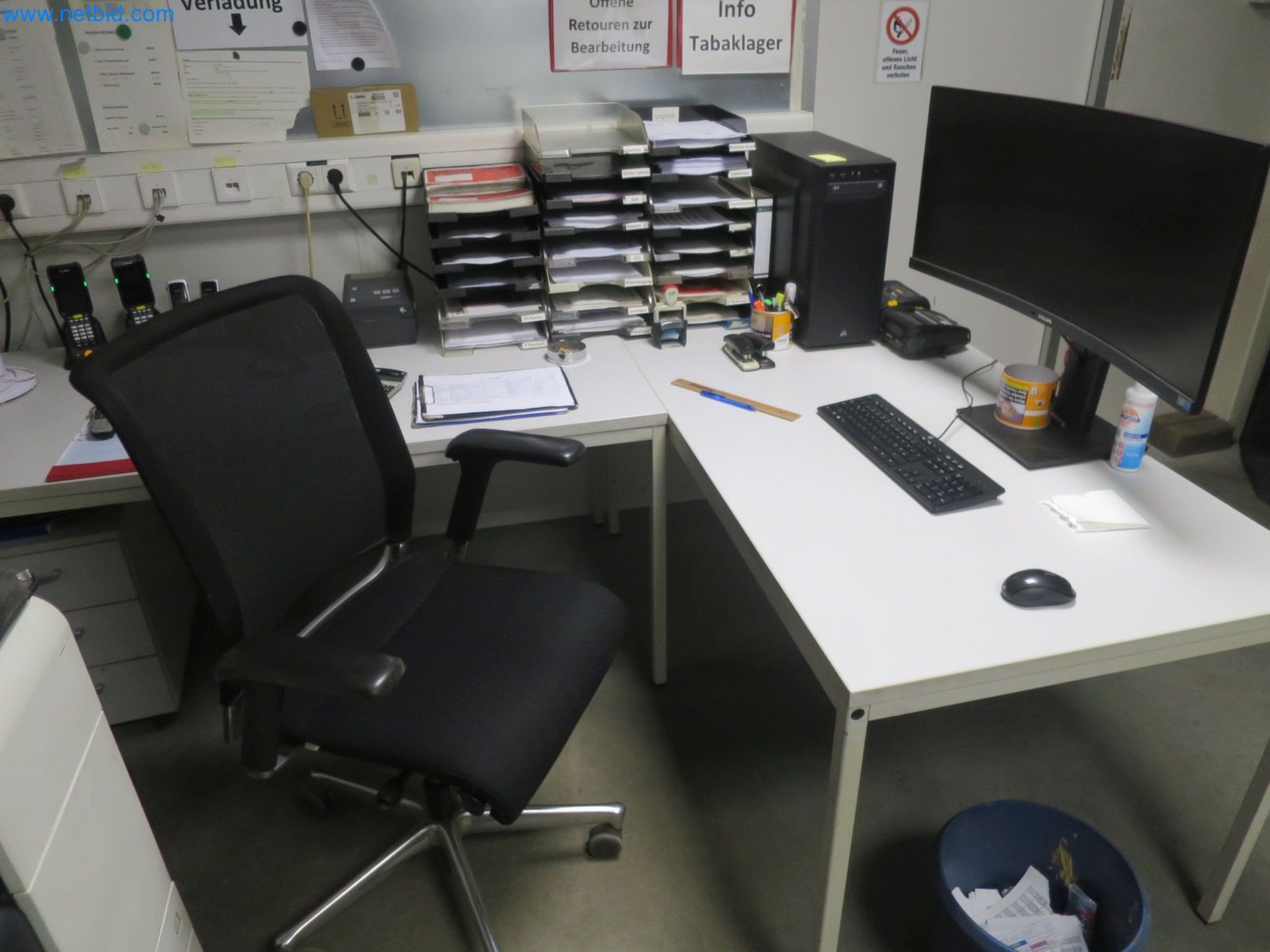 Machines for the production of cigarettes-1