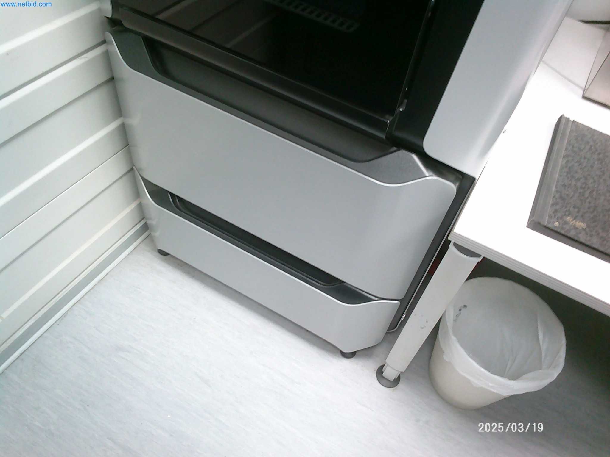 Machines for the production of cigarettes-3