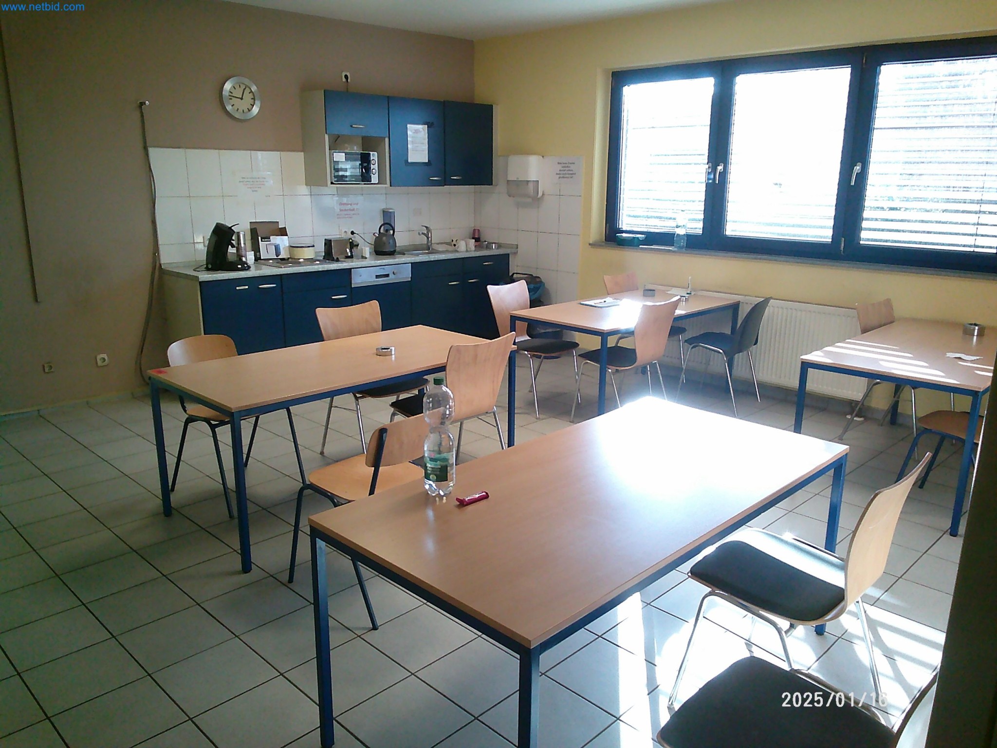 Stroje na výrobu cigaret-1