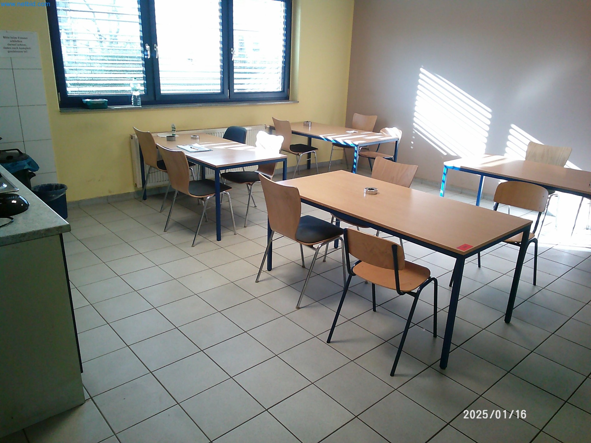 Stroje na výrobu cigaret-2