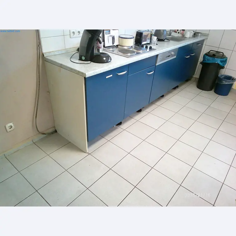 Machines pour la fabrication de cigarettes-3